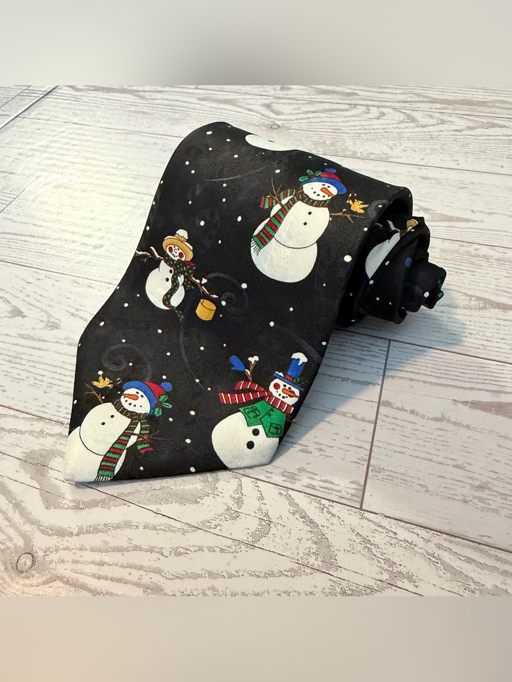Hallmark YuleTie Snowman Holiday Christmas Party Necktie